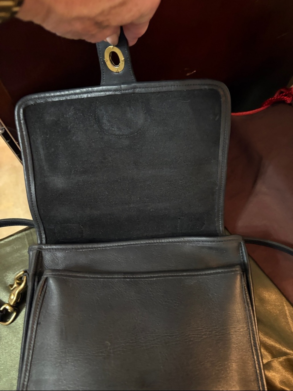 Vintage Coach Station Bag 5130 Black leather turnlock top handle crossbody USA - Picture 13 of 16